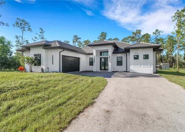 Property at 1314 47th Ave NE, Naples, FL 34120, 4 beds, 3 baths