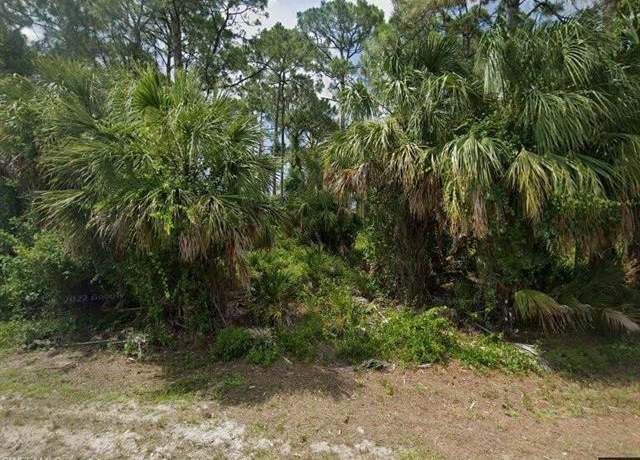 Property at 18116 Wallace Ave, Port Charlotte, FL 33954