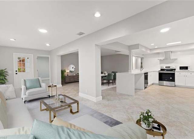 Property at 3 Kings Rd Unit A7, Naples, FL 34112, 2 beds, 2 baths
