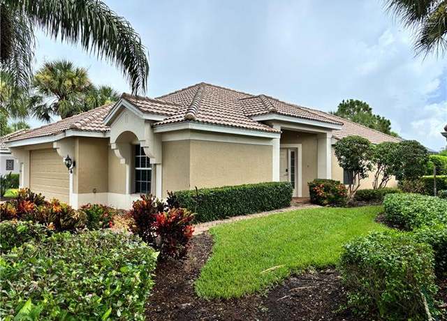 Property at 10051 Oakhurst Way, Fort Myers, FL 33913, 3 beds, 2 baths