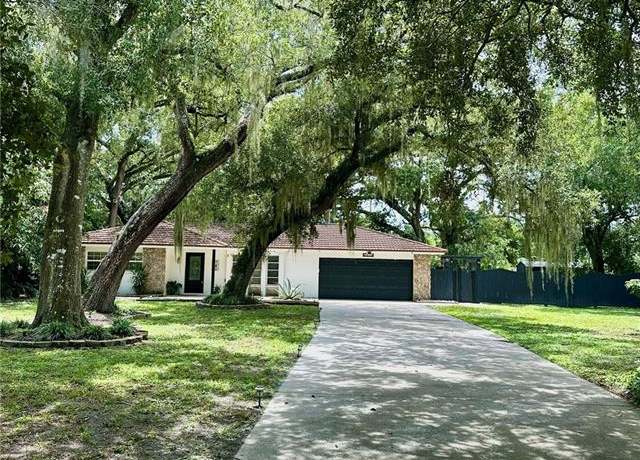 Property at 1621 Sunkist, Fort Myers, FL 33905, 3 beds, 2 baths