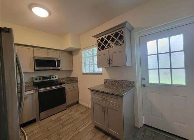 Property at 8313 Bernwood Cove Loop #1211, Fort Myers, FL 33966, 3 beds, 2 baths