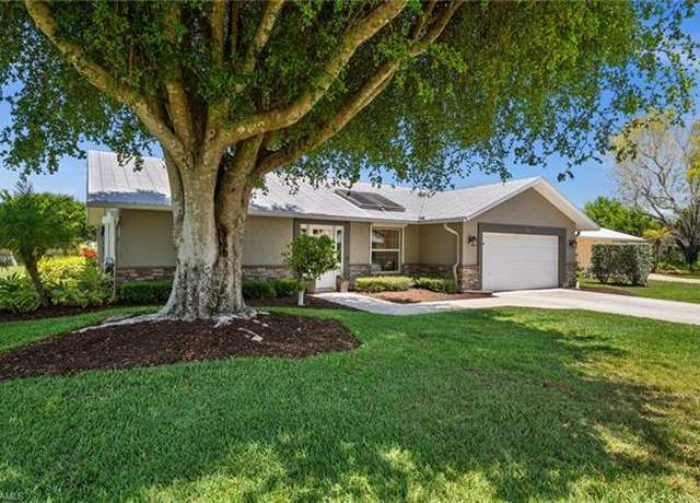 Property at 9556 Litchfield Ln, Naples, FL 34109, 3 beds, 2 baths