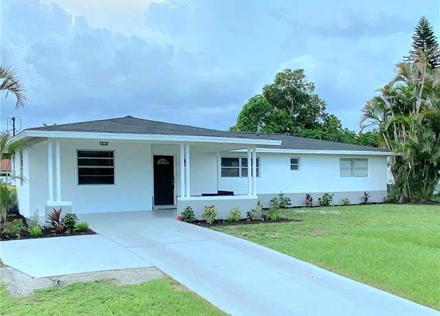 Property at 2152 45th Ter SW, Naples, FL 34116, 3 beds, 2 baths