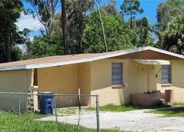 Property at 5640 4th Ave, Fort Myers, FL 33907, 2 beds, 2 baths