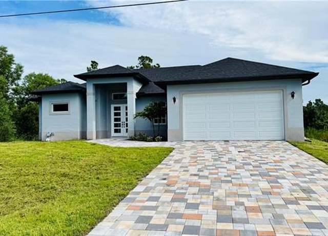 Property at 1143 Rachel St E, Lehigh Acres, FL 33974, 3 beds, 2 baths