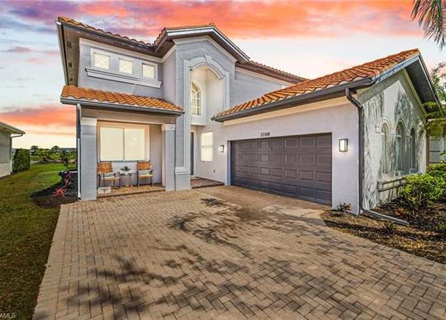 Property at 2104 Par Dr, Naples, FL 34120, 4 beds, 3 baths