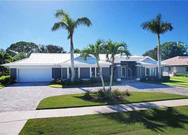 Property at 546 Nassau Rd, Marco Island, FL 34145, 3 beds, 2.5 baths