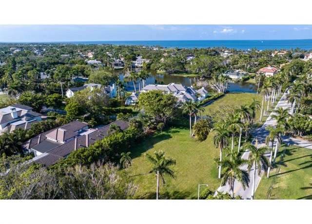 Property at 2433 Lantern Ln, Naples, FL 34102