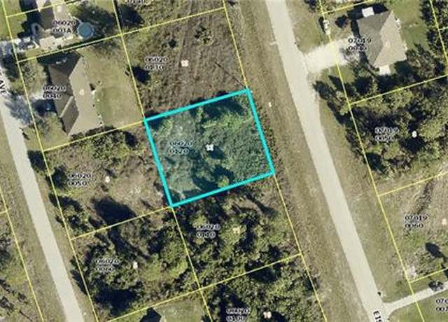 Property at 956 Eisenhower Blvd, Lehigh Acres, FL 33974