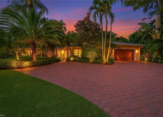 Property at 1303 Wahoo Ct, Naples, FL 34102, 2 beds, 2 baths