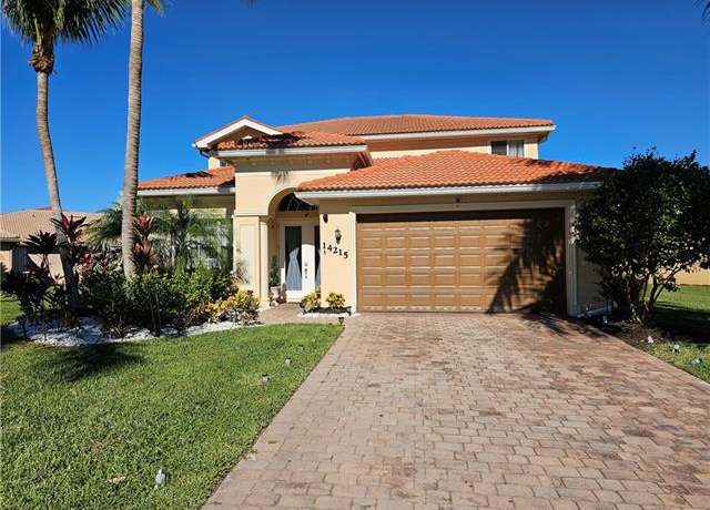 Property at 14215 Manchester Dr S, Naples, FL 34114, 4 beds, 3 baths
