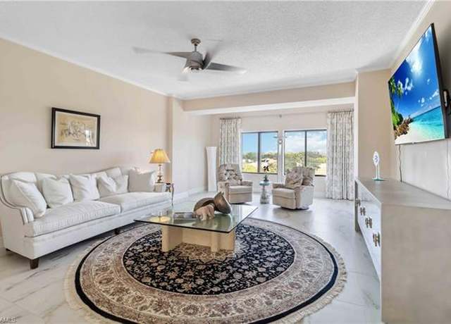 Property at 900 Arbor Lake Dr Unit 9-505, Naples, FL 34110, 3 beds, 2.5 baths