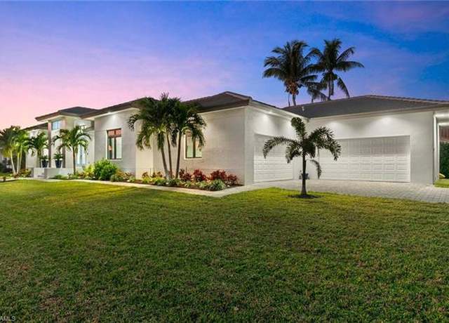 Property at 100 Templewood Ct, Marco Island, FL 34145, 3 beds, 3 baths