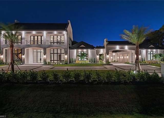 Property at 117 West St, Naples, FL 34108, 6 beds, 7 baths
