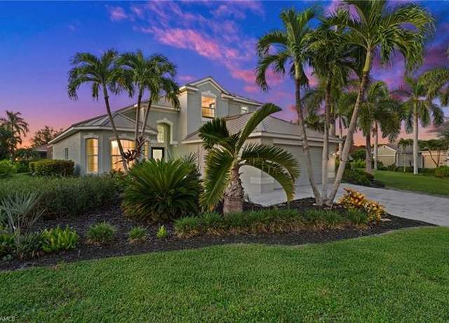 Property at 2513 Blackburn Cir, Cape Coral, FL 33991, 4 beds, 3.5 baths