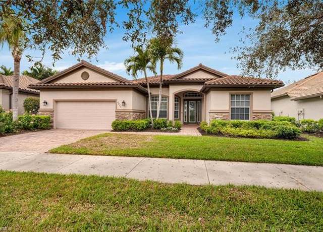 Property at 8824 Mustang Island Cir, Naples, FL 34113, 4 beds, 3 baths