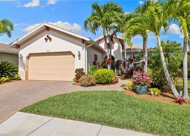 Property at 10534 Carena Cir, Fort Myers, FL 33913, 3 beds, 2.5 baths