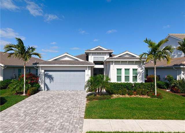 Property at 8909 Redonda Dr, Naples, FL 34114, 3 beds, 2.5 baths