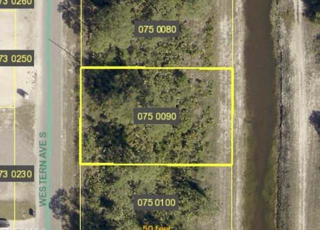Property at 449 Western Ave S, Lehigh Acres, FL 33974