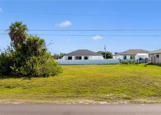 Property at 1527 NW 31st Pl, Cape Coral, FL 33993