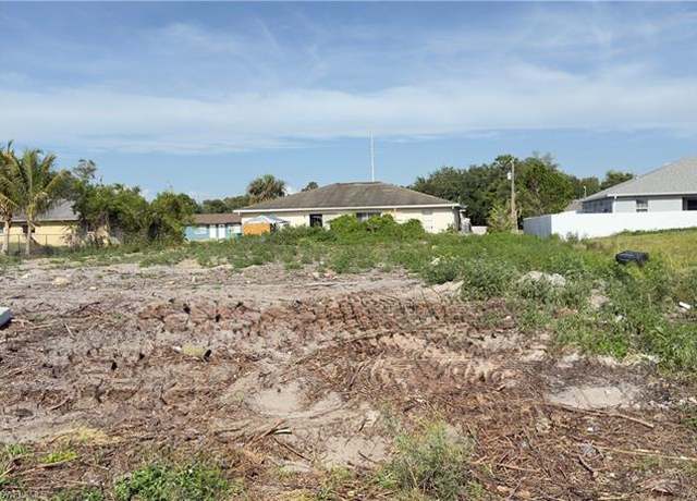 Property at 317 Harold Ave S, Lehigh Acres, FL 33973