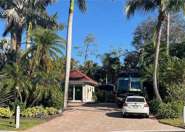 Property at 5003 Coach Ln, Naples, FL 34114