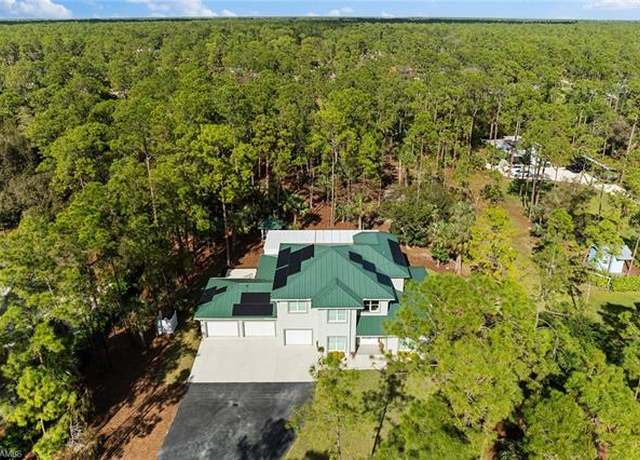 Property at 3535 3rd Ave SW, Naples, FL 34117, 4 beds, 4.5 baths