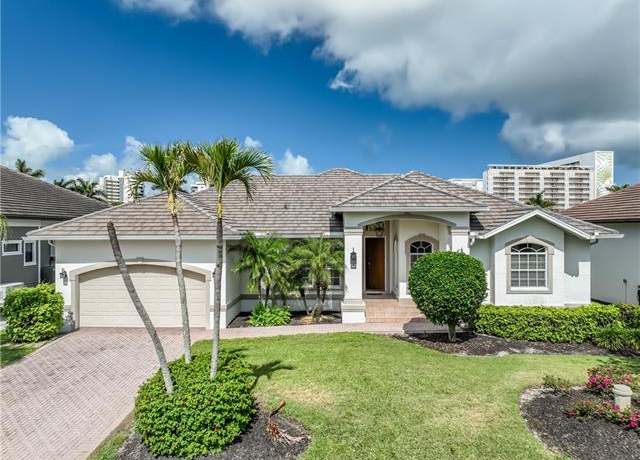 Property at 700 Wren St, Marco Island, FL 34145, 3 beds, 2 baths