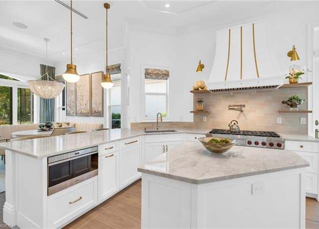 Property at 8731 La Palma Ln, Naples, FL 34108, 4 beds, 4.5 baths