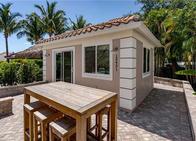 Property at 13431 Snook Cir, Naples, FL 34114