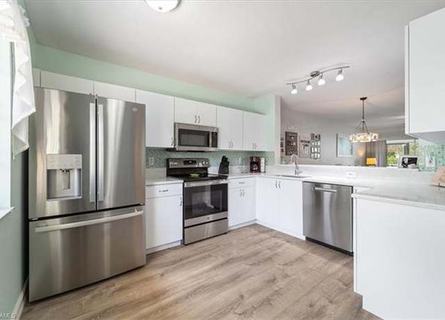 Property at 1715 Reuven Cir #2103, Naples, FL 34112, 2 beds, 2 baths