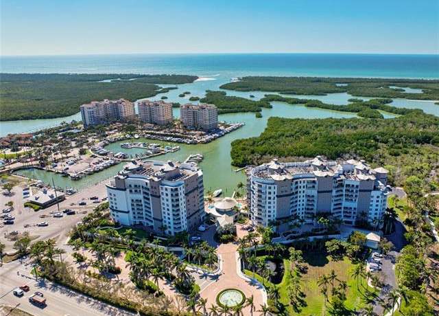 Property at 13675 Vanderbilt Dr #810, Naples, FL 34110, 4 beds, 3.5 baths