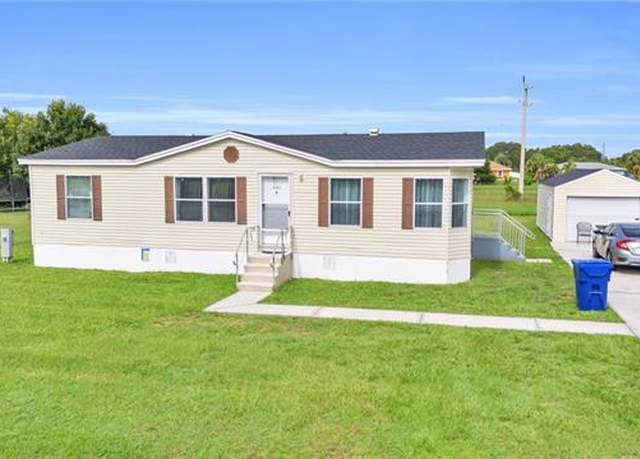 Property at 4185 Tanglewood Ln, Labelle, FL 33935, 3 beds, 2 baths