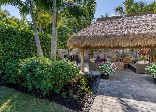 Property at 13467 Snook Cir, Naples, FL 34114