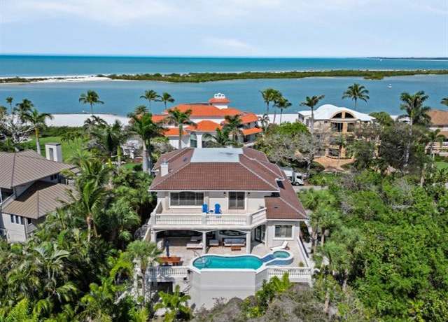 Property at 185 S Beach Dr, Marco Island, FL 34145, 4 beds, 4.5 baths
