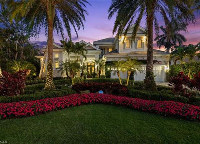 Property at 532 Pine Grove Ln, Naples, FL 34103, 3 beds, 4 baths