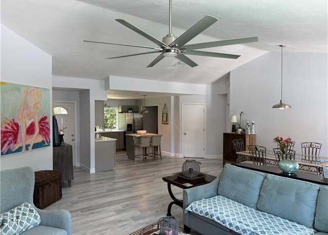 Property at 310 14th St SE, Naples, FL 34117, 3 beds, 2 baths