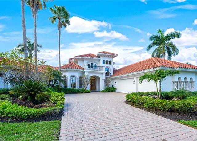 Property at 3031 Gardens Blvd, Naples, FL 34105, 4 beds, 4.5 baths