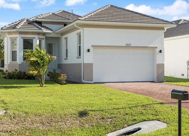 Property at 2537 Linda Dr, Naples, FL 34112, 3 beds, 3 baths