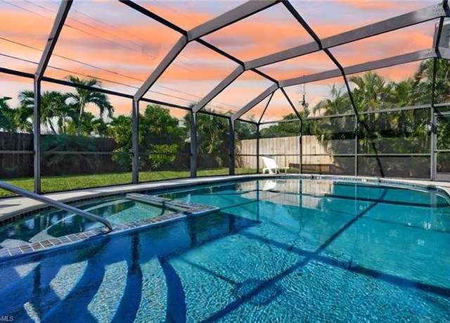 Property at 758 103rd Ave N, Naples, FL 34108, 3 beds, 2 baths