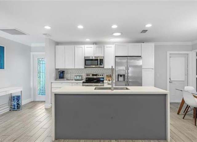 Property at 683 102nd Ave N, Naples, FL 34108, 3 beds, 2 baths