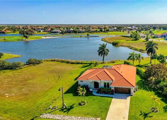 Property at 18198 Royal Hammock Blvd, Naples, FL 34114, 4 beds, 3 baths