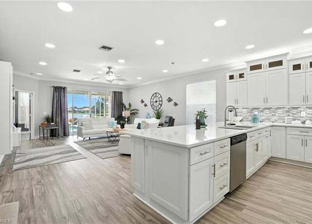 Property at 11317 Lakeland Cir, Fort Myers, FL 33913, 3 beds, 2 baths