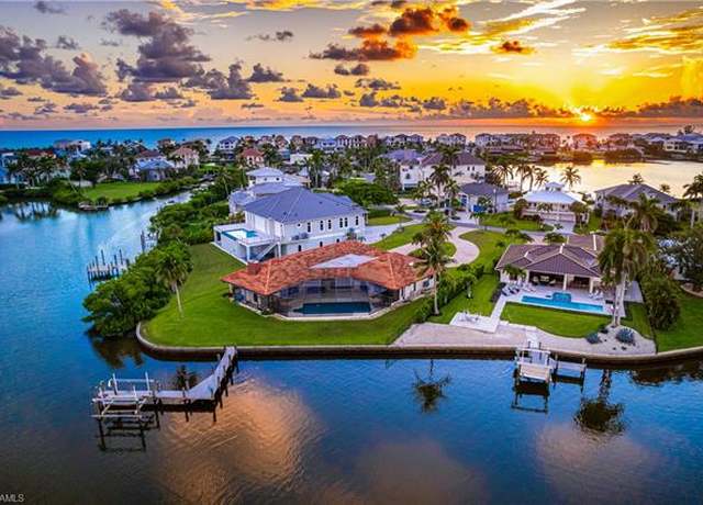 Property at 26900 Mclaughlin Blvd, Bonita Springs, FL 34134, 4 beds, 3.5 baths
