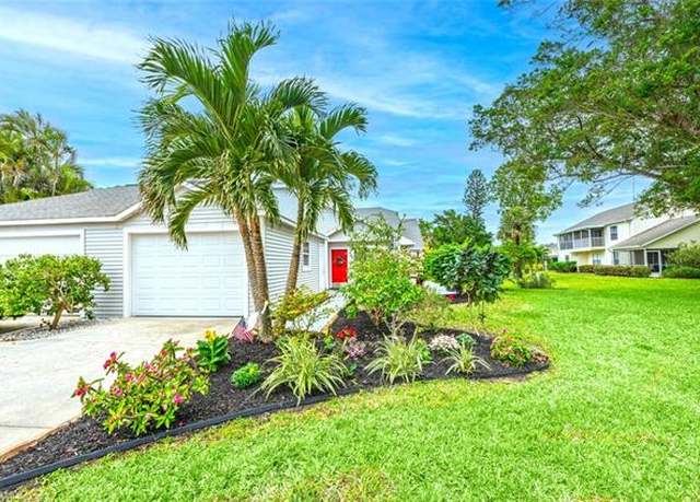 Property at 1311 Monarch Cir, Naples, FL 34116, 2 beds, 2 baths