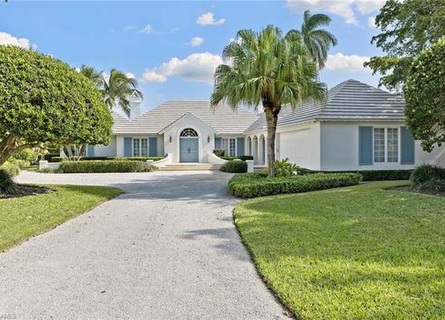 Property at 3323 Gin Ln, Naples, FL 34102, 4 beds, 4.5 baths