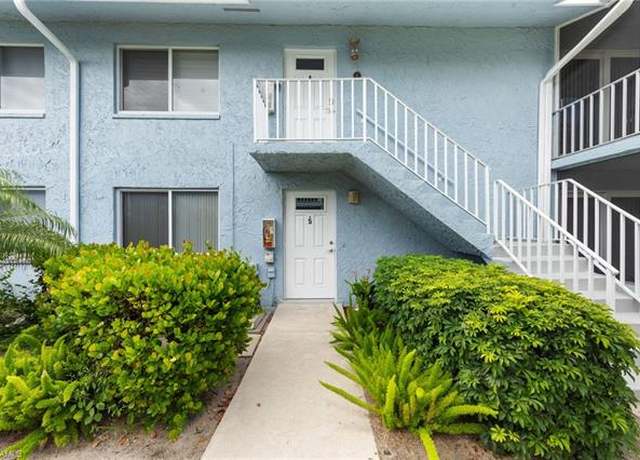 Property at 216 Palm Dr #5, Naples, FL 34112, 2 beds, 2 baths