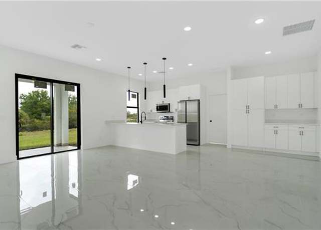 Property at 827 Frederick Reid St E, Lehigh Acres, FL 33974, 3 beds, 2 baths