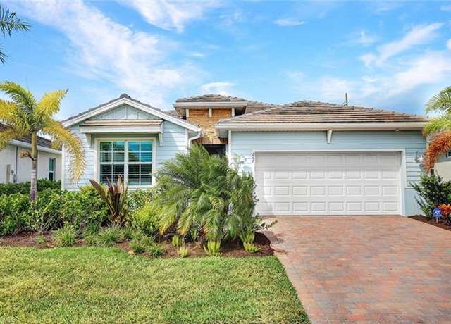Property at 267 Tamarindo Ln, Naples, FL 34114, 4 beds, 2 baths